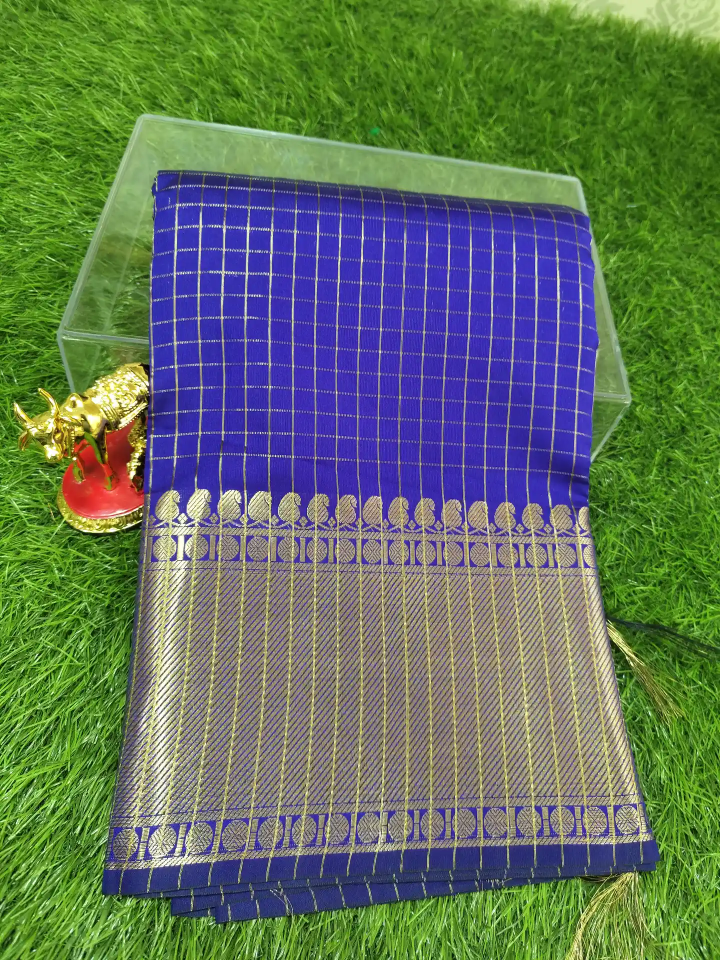 Small Check Katan Silks Banarasi