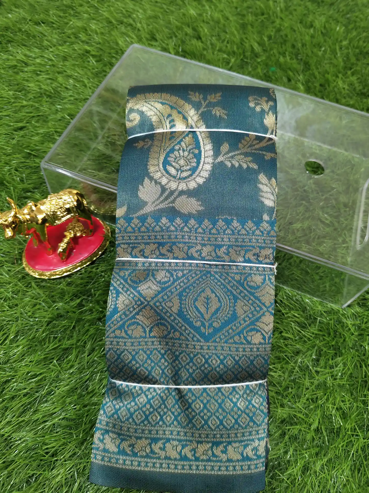 Uniform Kubera Pattu Saree